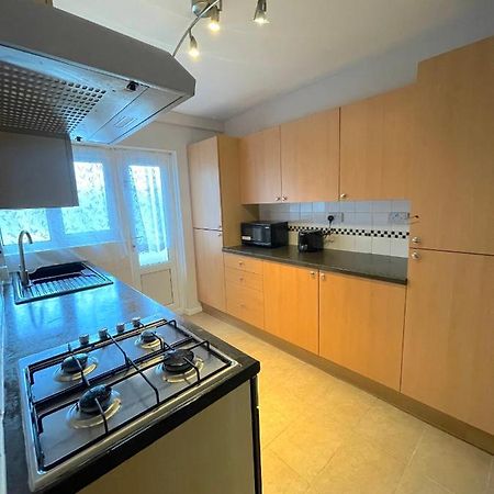 303 Alexandra Avenue Ha2 9Dx Apartment Pinner Luaran gambar