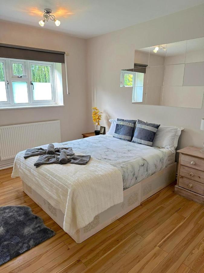 303 Alexandra Avenue Ha2 9Dx Apartment Pinner Luaran gambar