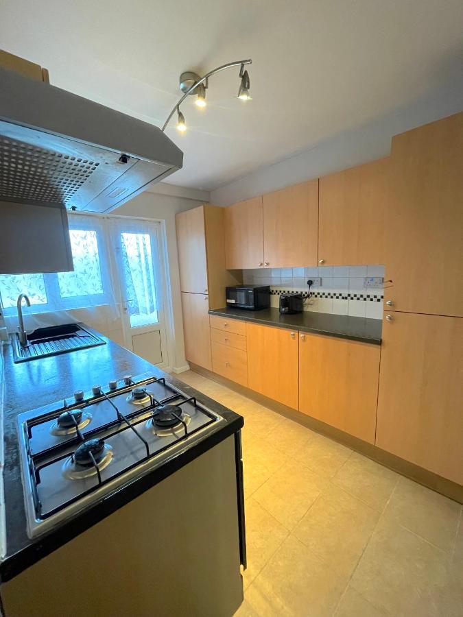 303 Alexandra Avenue Ha2 9Dx Apartment Pinner Luaran gambar